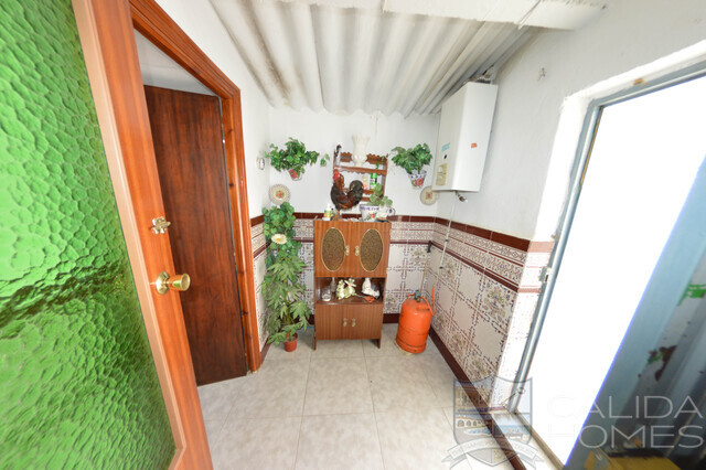 Casa Pueblo : Detached Character House for Sale in La Alfoquia, Almería