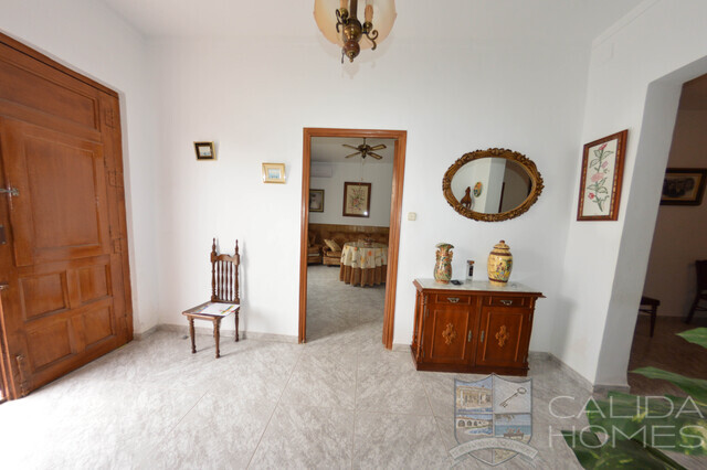 Casa Pueblo : Detached Character House for Sale in La Alfoquia, Almería