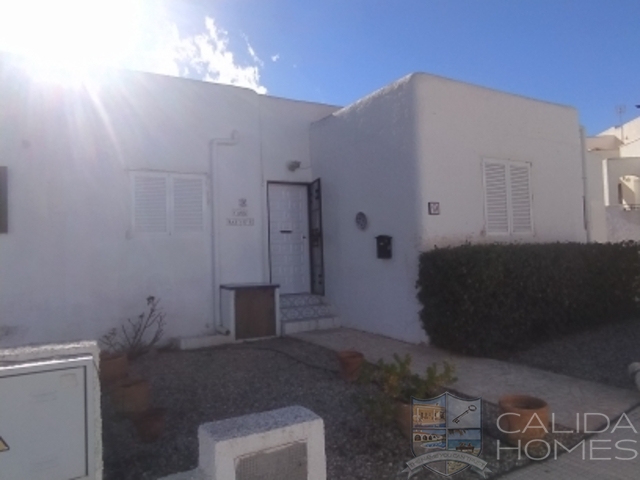casa Ray y Eve: Resale Villa for Sale in Mojacar Playa, Almería