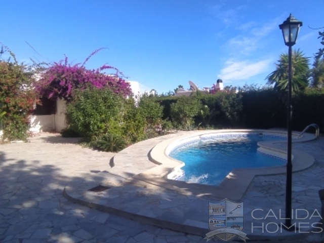 casa Ray y Eve: Resale Villa for Sale in Mojacar Playa, Almería