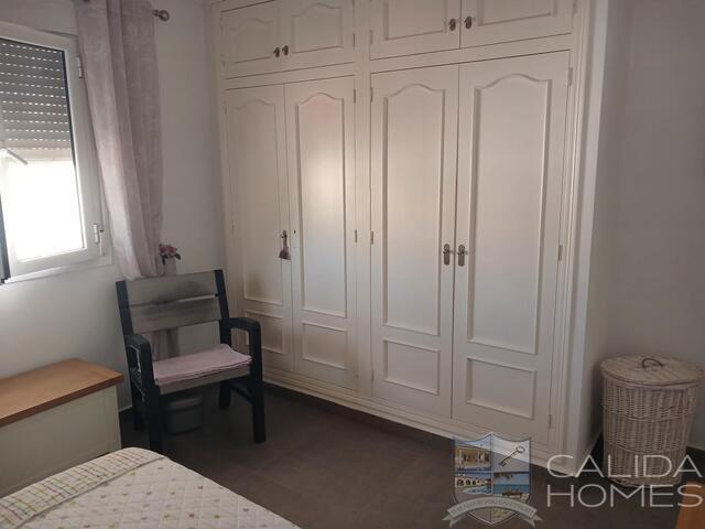 Casa Roberto : Resale Villa for Sale in Arboleas, Almería