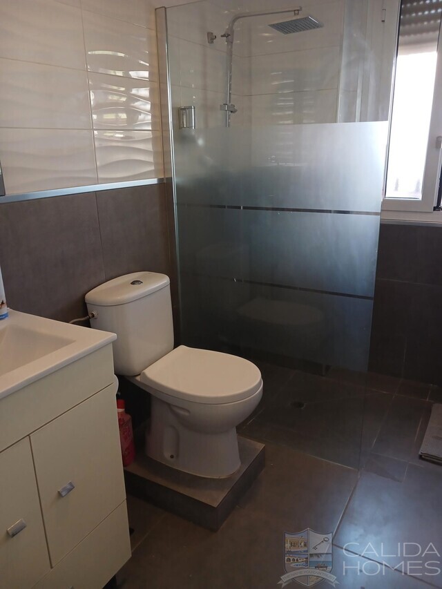 Casa Roberto : Resale Villa for Sale in Arboleas, Almería