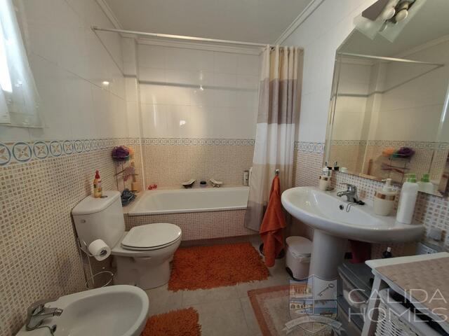 Casa Rocio: Duplex te Koop in La Alfoquia, Almería
