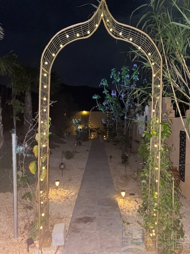 Casa Romance: Terraced Country House for Sale in Cantoria, Almería