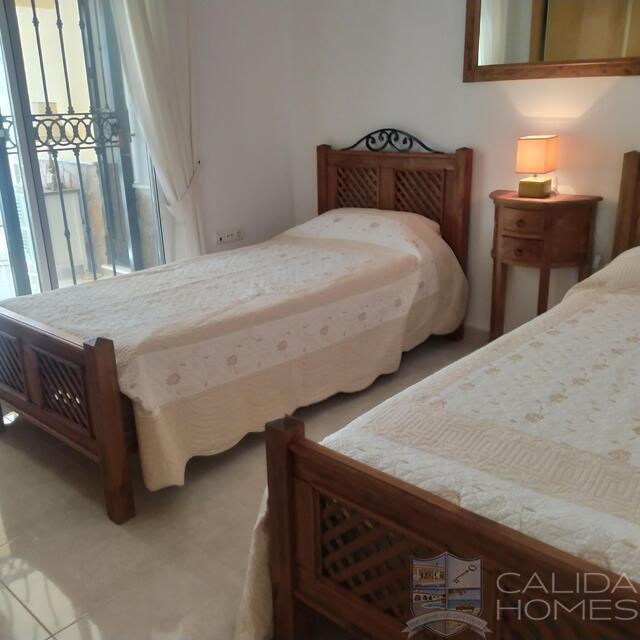 Casa Romantica: Resale Villa for Sale in Partaloa, Almería