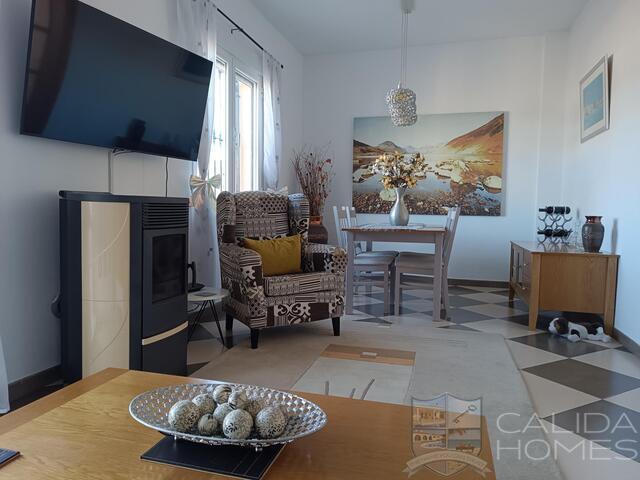 Casa Sunflower: Village or Town House for Sale in Arboleas, Almería