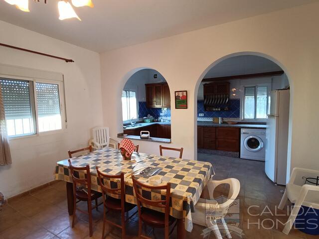 Casa Torres : Detached Character House for Sale in Arboleas, Almería