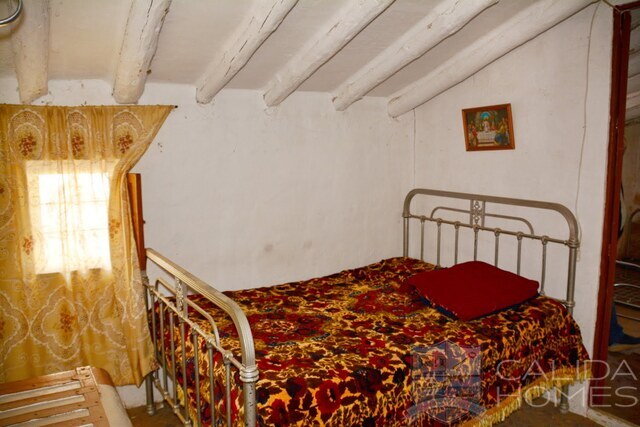 Casa Traditional : Detached Character House for Sale in Las Pocicas, Almería