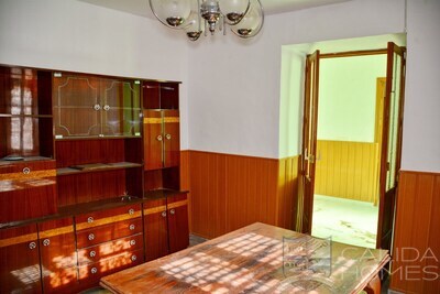 Casa Traditional : Detached Character House in Las Pocicas, Almería