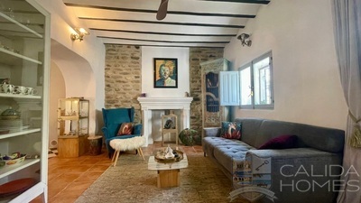 Casa Valley: Detached Character House in Cantoria, Almería