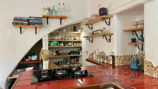 Casa Valley: Detached Character House for Sale in Cantoria, Almería