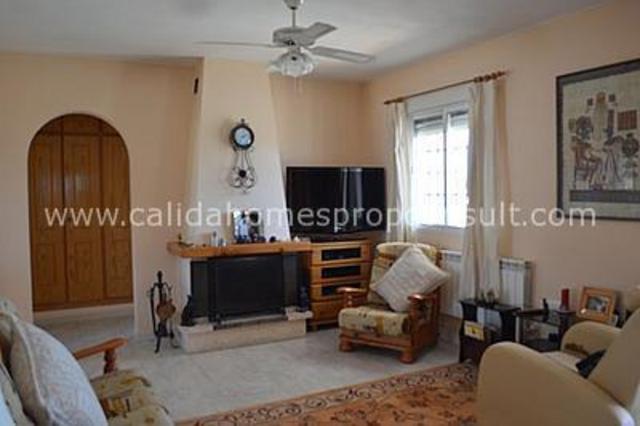 cla 6126: Resale Villa for Sale in Partaloa, Almería