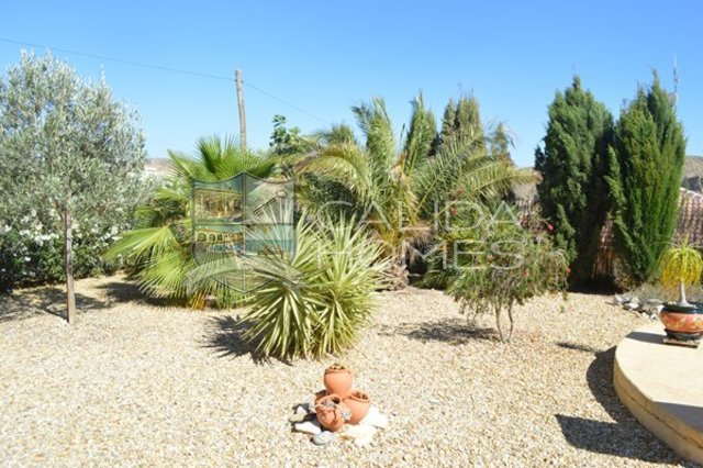 Cla 6787: Resale Villa for Sale in Arboleas, Almería