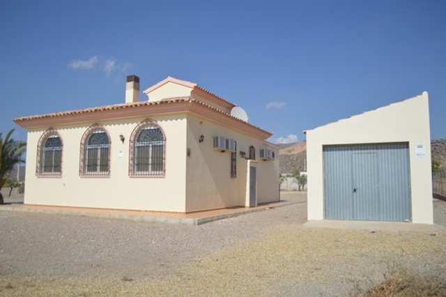 Cla 6851: Resale Villa for Sale in Albox, Almería