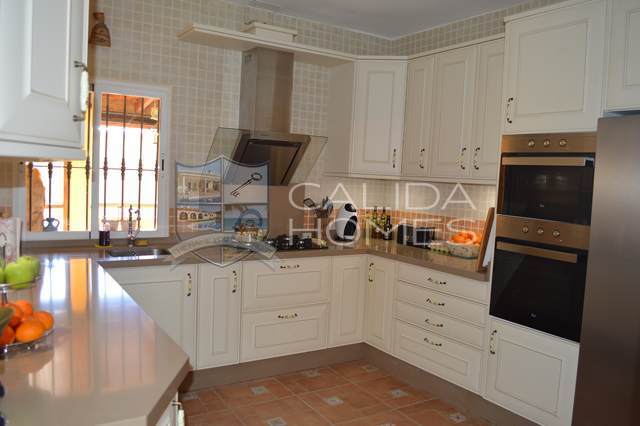 cla 6944: Village or Town House for Sale in Cantoria, Almería