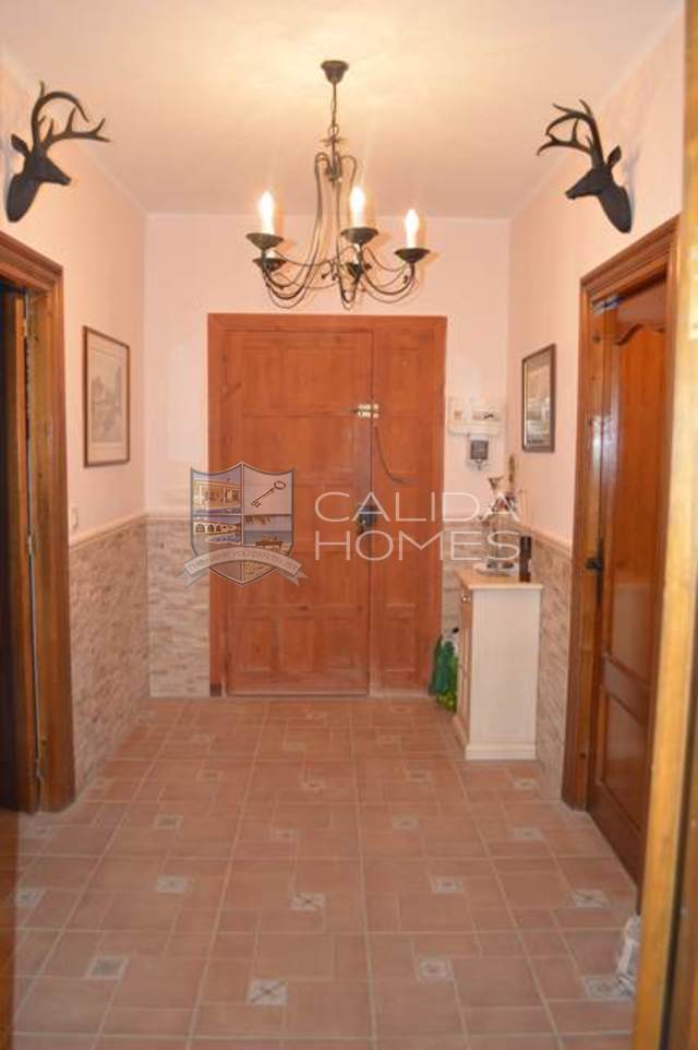 cla 6944: Village or Town House for Sale in Cantoria, Almería