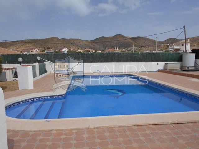 cla 6998: Resale Villa for Sale in Arboleas, Almería