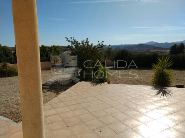 Cla 7075: Resale Villa for Sale in La Piedra Amarilla, Almería