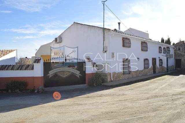 cla 7086: Semi-Detached Property for Sale in Los Cerricos, Almería