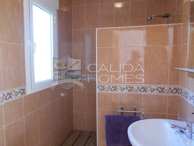 cla 7089: Herverkoop Villa te Koop in Oria, Almería