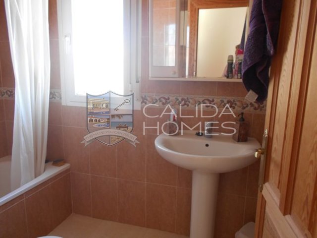 cla 7089: Resale Villa for Sale in Oria, Almería