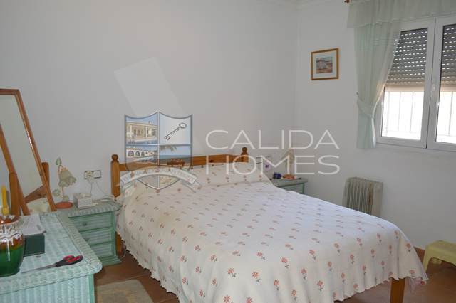 cla 7094: Resale Villa for Sale in Arboleas, Almería