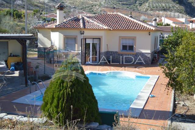 cla 7094: Resale Villa for Sale in Arboleas, Almería