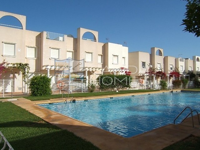 cla 7101: Duplex for Sale in vera, Almería