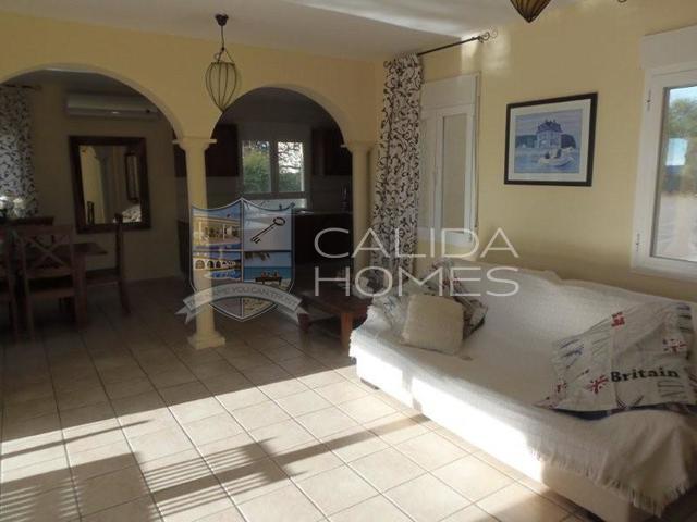 cla 7117: Resale Villa for Sale in Vera, Almería