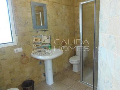 cla 7117: Resale Villa in Vera, Almería