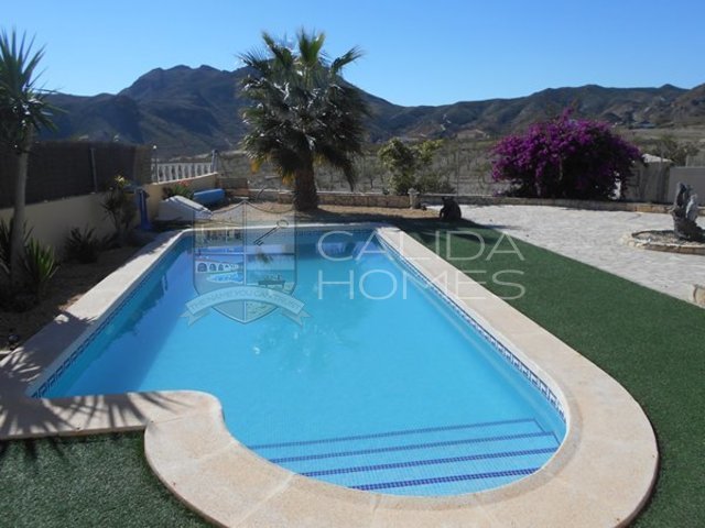 Cla 7207: Herverkoop Villa te Koop in Arboleas, Almería