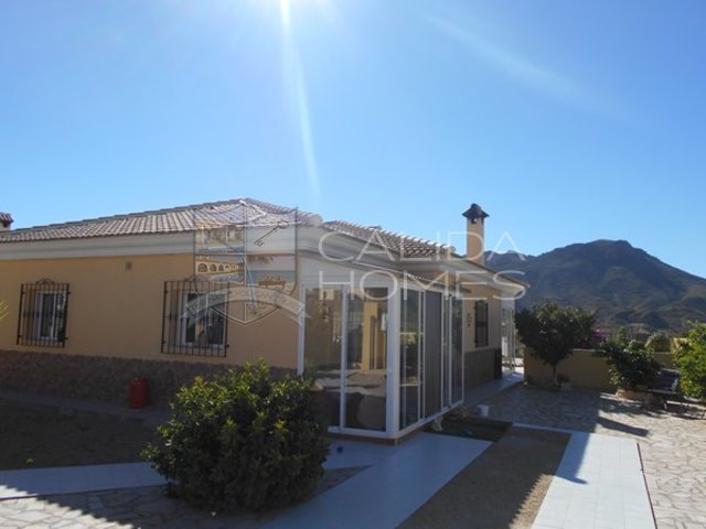 Cla 7207: Herverkoop Villa te Koop in Arboleas, Almería