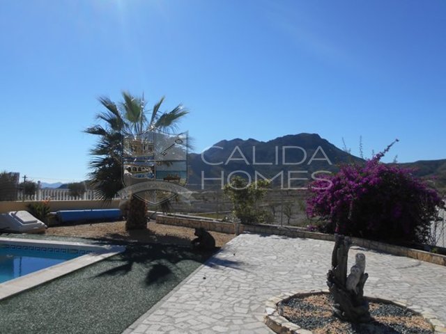 Cla 7207: Resale Villa for Sale in Arboleas, Almería