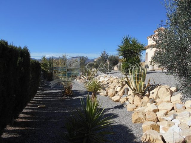 cla 7212 Villa Imperial: Herverkoop Villa te Koop in Cantoria, Almería