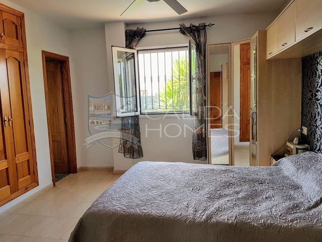 cla 7215: Resale Villa for Sale in Arboleas, Almería