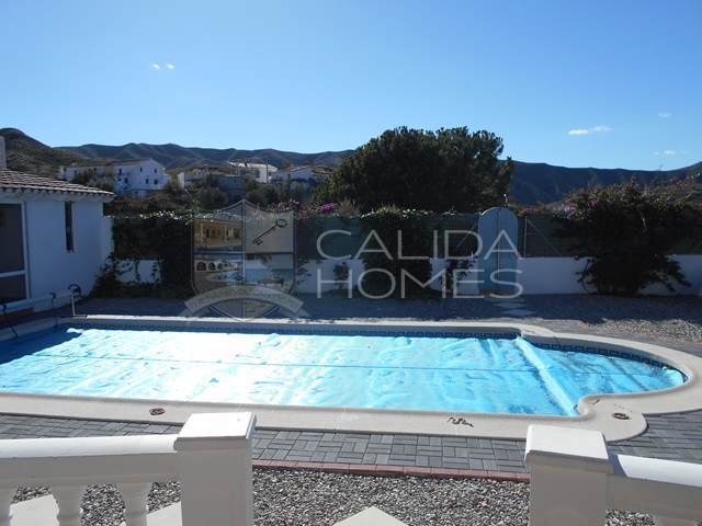 cla 7216: Resale Villa for Sale in Arboleas, Almería
