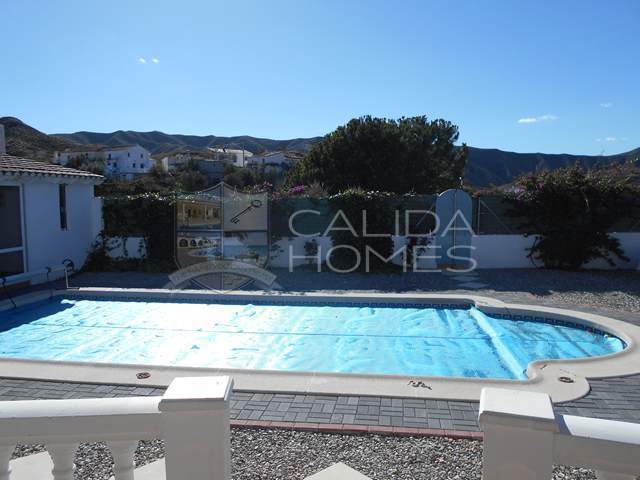 cla 7216: Herverkoop Villa te Koop in Arboleas, Almería