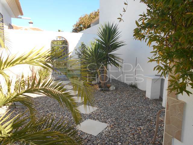 cla 7216: Resale Villa for Sale in Arboleas, Almería