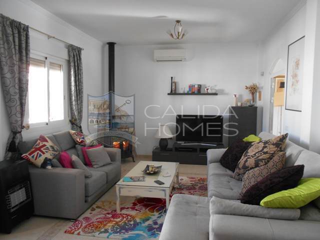 cla 7216: Resale Villa for Sale in Arboleas, Almería