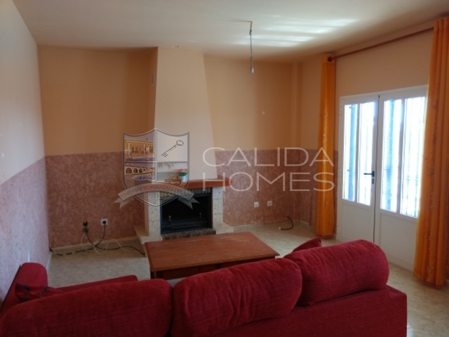 cla 7243: Resale Villa for Sale in Zurgena, Almería