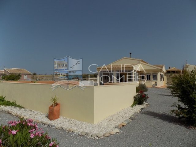 cla 7266: Resale Villa for Sale in Albox, Almería