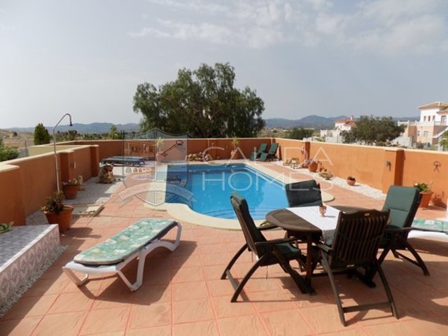 cla 7266: Resale Villa for Sale in Albox, Almería