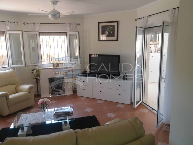Cla  7296: Resale Villa for Sale in Arboleas, Almería