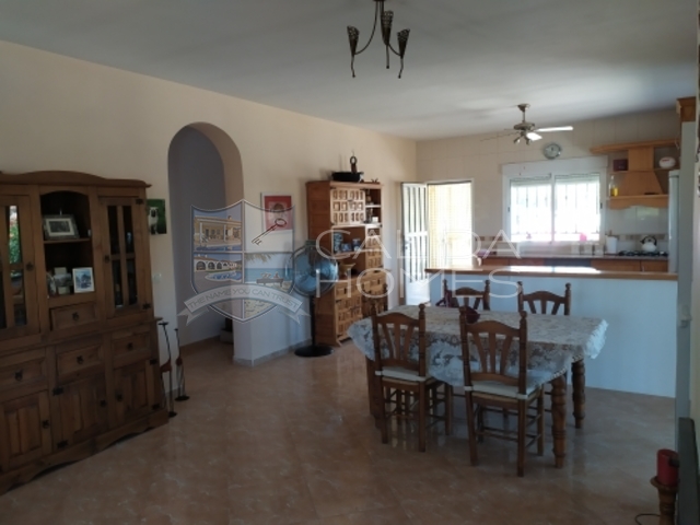 Cla 7298: Resale Villa for Sale in La Hoya (Cantoria), Almería