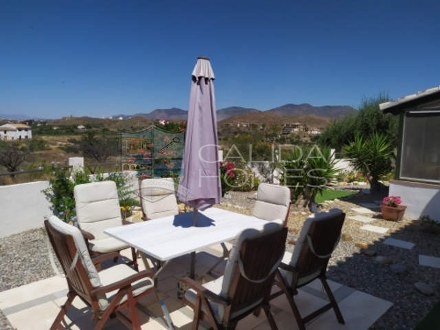 Cla 7298: Resale Villa for Sale in La Hoya (Cantoria), Almería