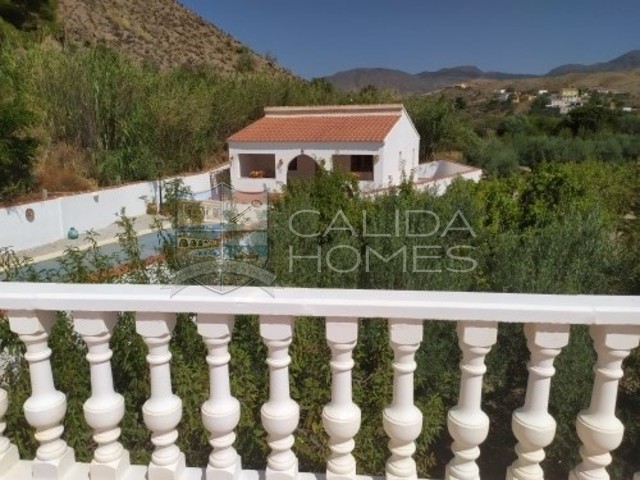 CLA 7311: Herverkoop Villa te Koop in Oria, Almería