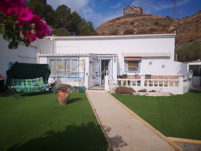 cla 7320: Resale Villa for Sale in Almanzora, Almería