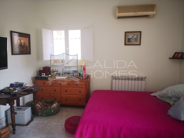 cla 7320: Resale Villa for Sale in Almanzora, Almería