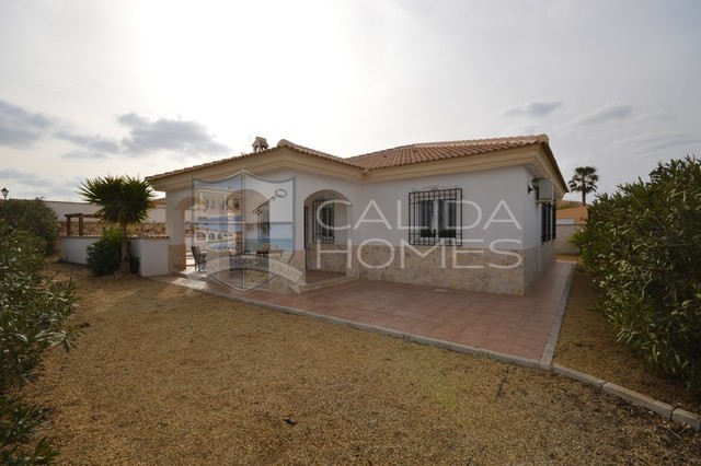 cla 7354- Villa Estrella: Herverkoop Villa te Koop in Partaloa, Almería