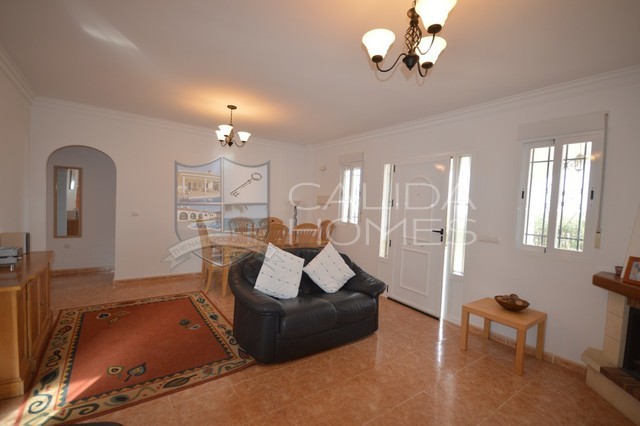 cla 7354- Villa Estrella: Resale Villa for Sale in Partaloa, Almería